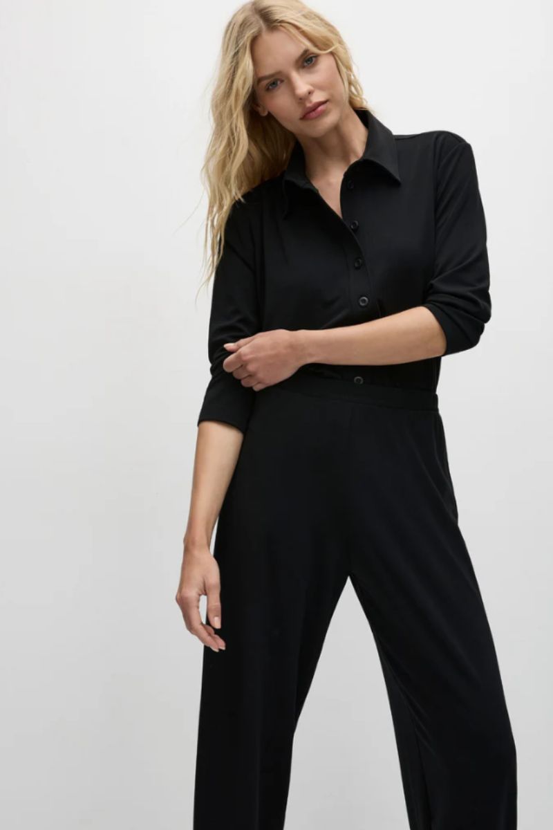 Pant tucked in the powder shirt Mela Purdie