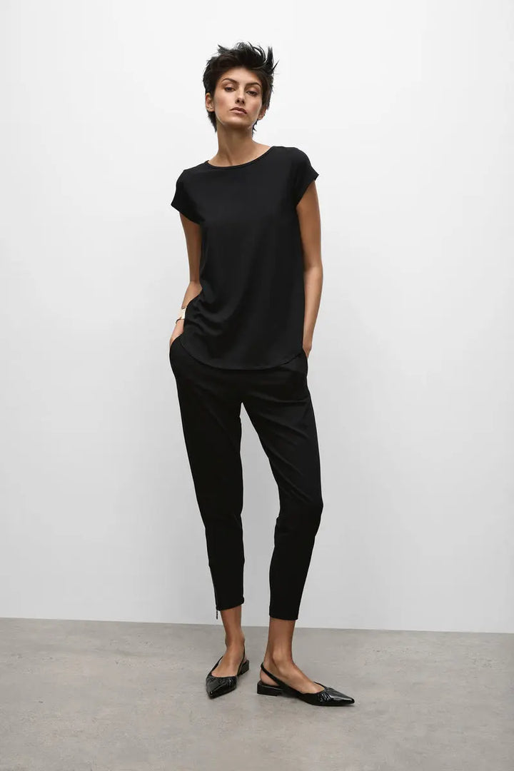 Cafe T F01 2135 in Black, White & Navy by Mela Purdie