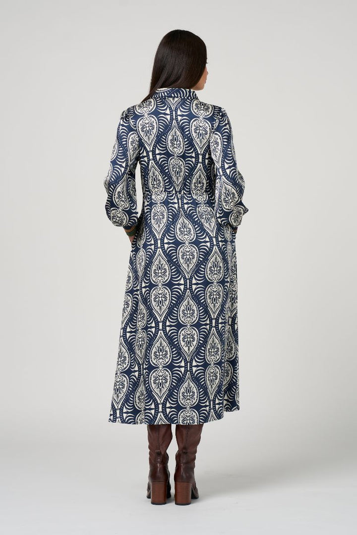 Loobie's Story Opaline Shirt Dress in Opaline Print by Loobie’s Story in Indigo / 10