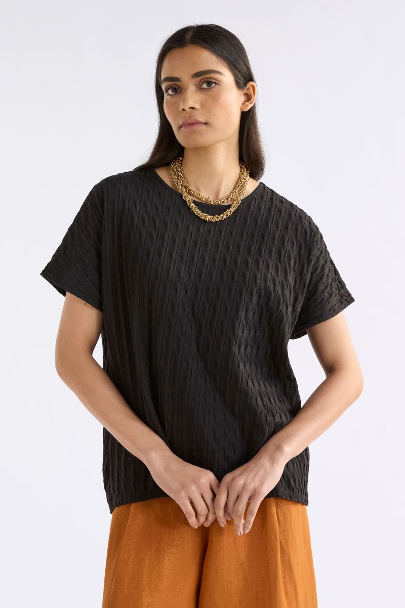 Orta Boxy T-shirt A1411 by Elk the Label
