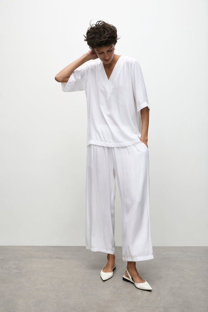 Pace Pant F67 1740 in White by Mela Purdie