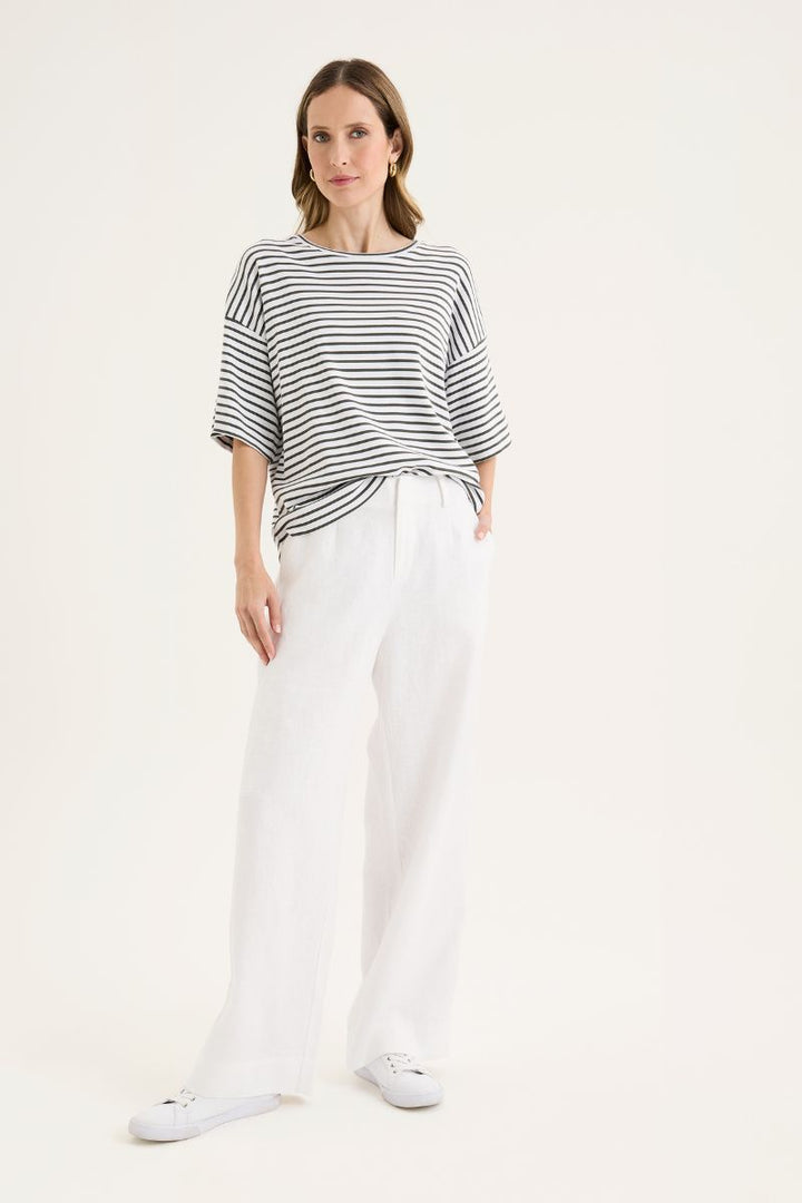 Banda Tee YTWN3045 in White/Nori by Yarra Trail in Black Green / XS