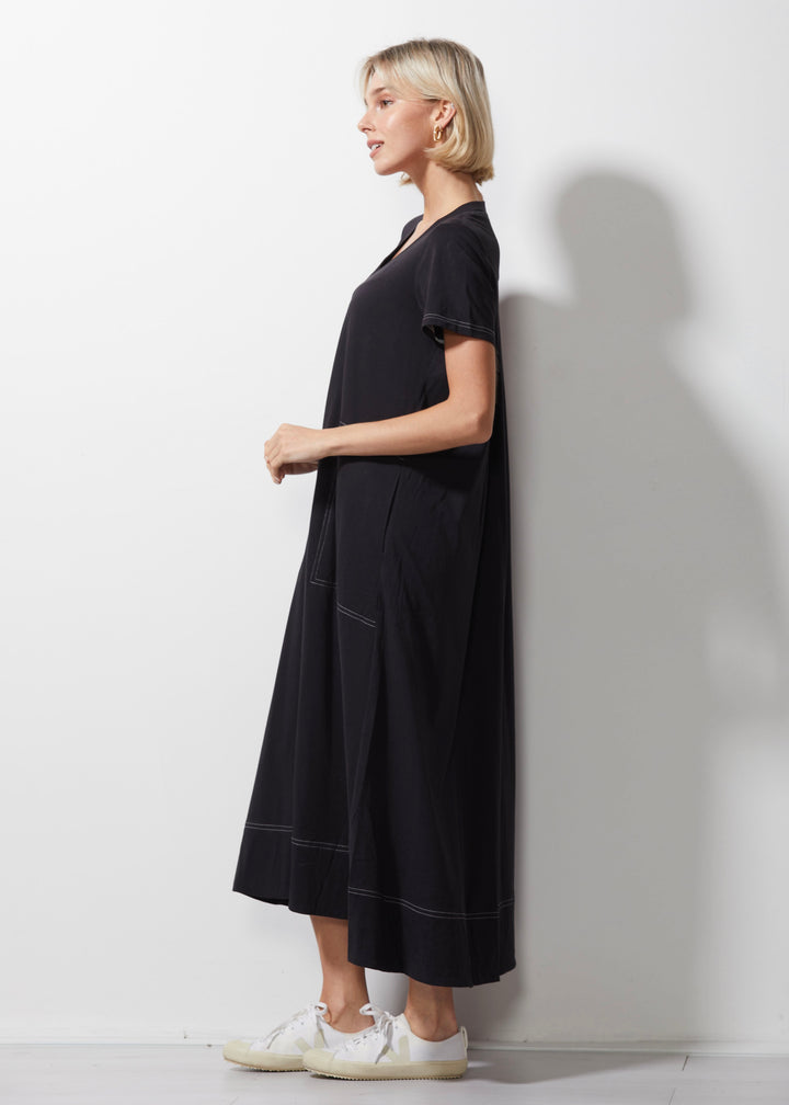 T-Shirt Dress ZP6645 in Black by Zaket & Plover