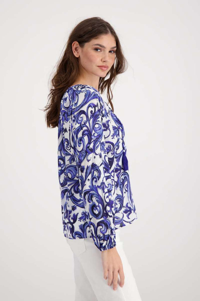 allover-cloth-print-blouse-in-deep-sea-pattern-monari-side-view_1200x