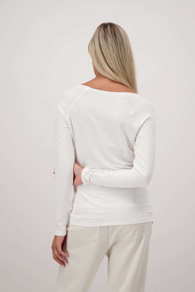 basic-t-shirt-in-off-white-monari-back-view_1200x