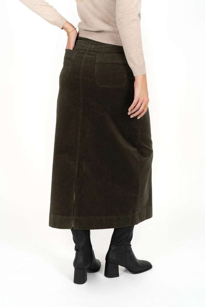 billi-cord-skirt-humidity-lifestyle-back-view_1200x