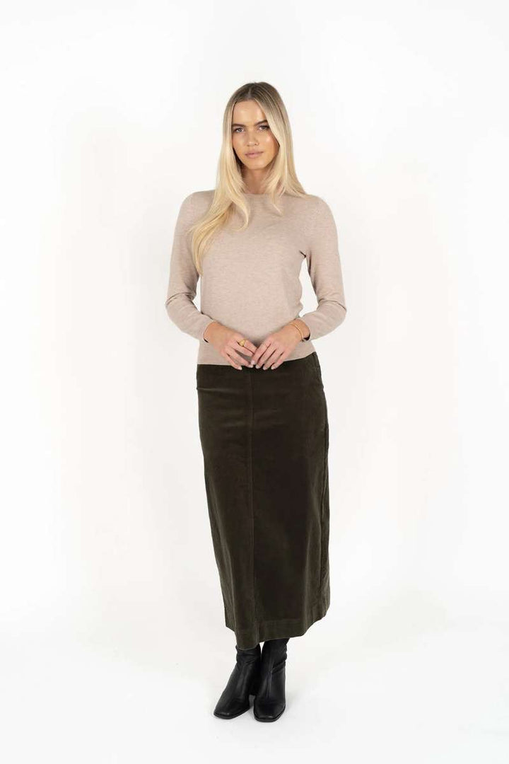 billi-cord-skirt-humidity-lifestyle-front-view_1200x