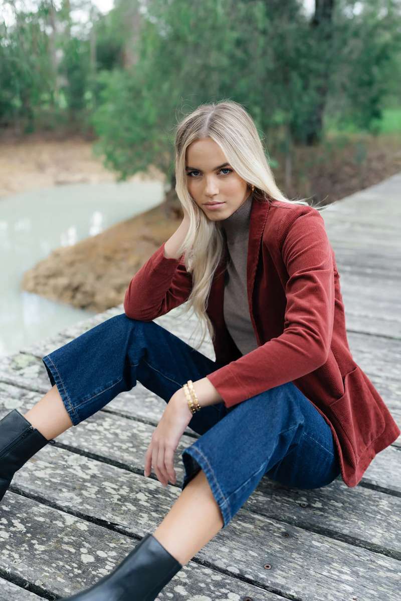 Blondie Jacket HW25104 by Humidity Lifestyle