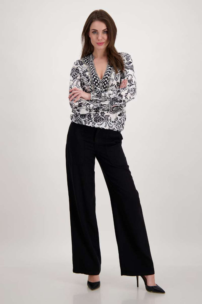 blouse-paisley-print-jewelry-in-black-pattern-monari-front-view_1200x