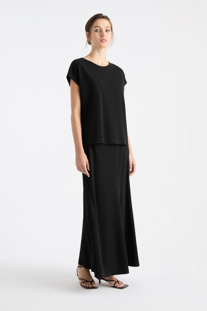 Casquette Shell en Crème F007 8365 par Mela Purdie in 8-XS / Crème