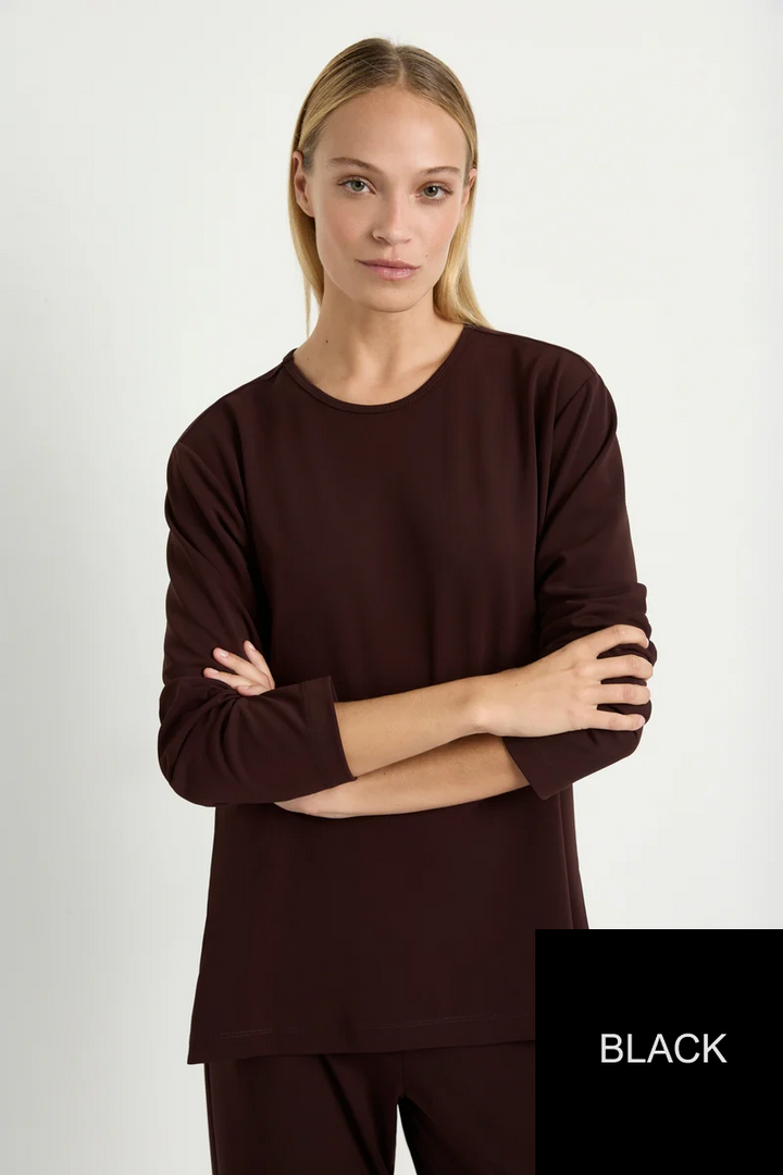 chisel-sweater-in-black-mela-purdie-front-view_1200x