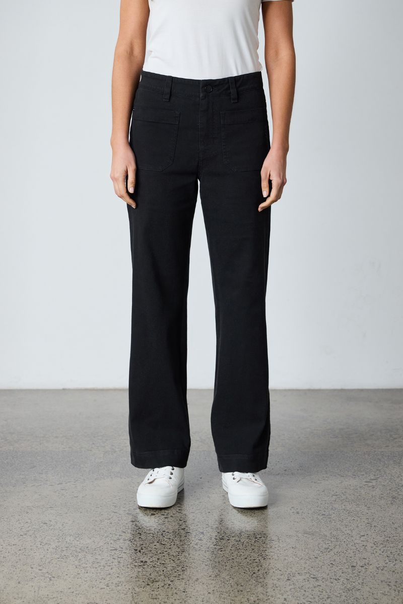 Woman wearing Lania Chrome Jean in black NLA3920 front view