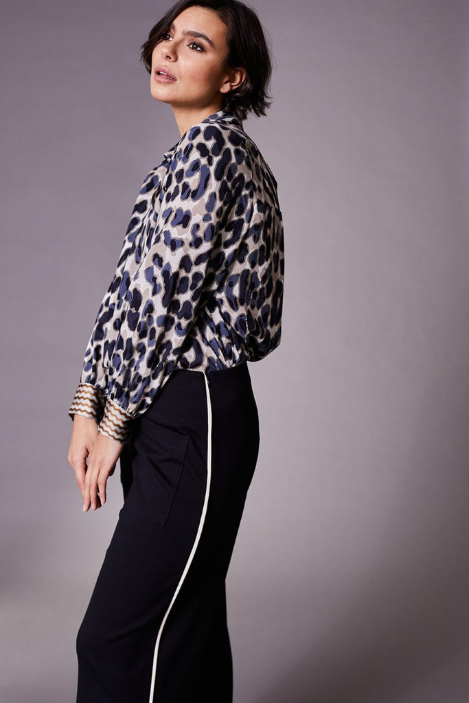 contrast-print-blouse-in-sand-peruzzi-side-view_1200x