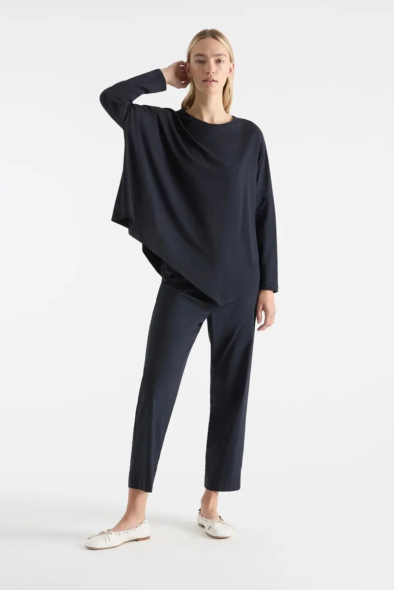 cropped-pant-in-french-navy-mela-purdie-front-view_1200x