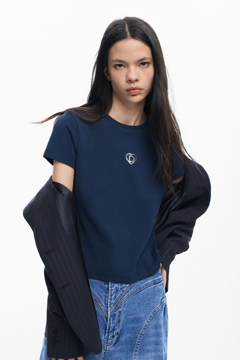 Desigual Berlin T-Shirt in navy front view with embroidered chest logo 26SWTK045