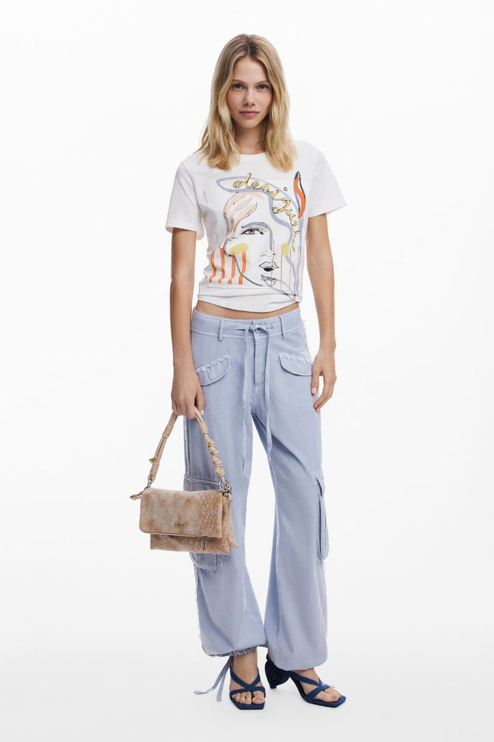 Desigual T-Shirt contrasting digital abstract face print detail 26SWTK511