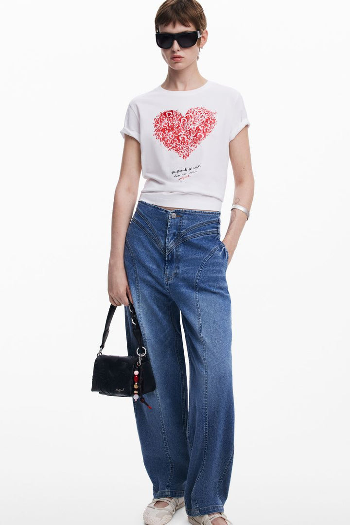 Desigual Heart Logo T-Shirt red heart and handwritten message detail styled 26SWTK601