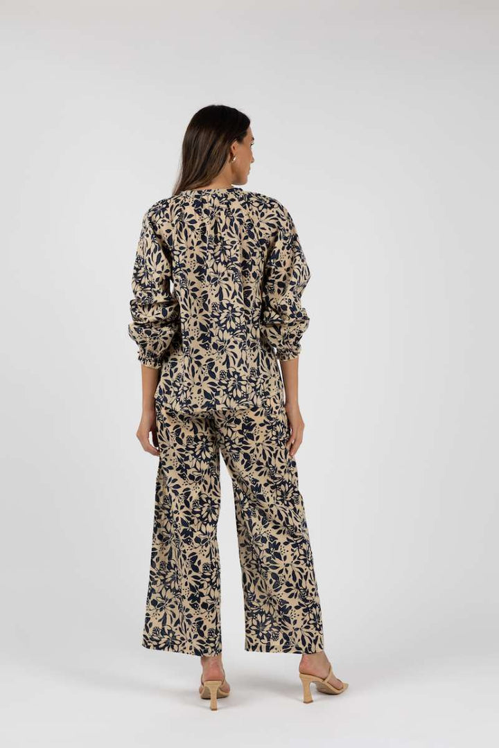 eden-pant-in-navy-print-humidity-lifestyle-back-view_1200x