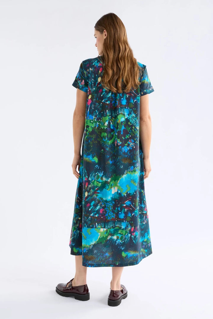 ELK Haki Dress A1735J in Landskap Night, back view showing relaxed A-line shape and inverted box pleat
