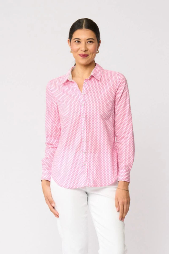 Foil All Class Shirt FO7428 in Dot It Pink, close view on model with white cropped pants
