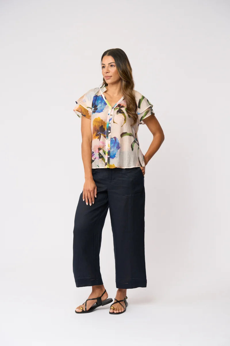Foil Wild About Top FO8781 in Expression, side view showing relaxed shape and layered flutter sleeve