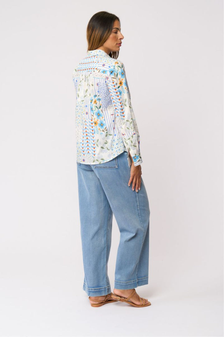 Foil All Class Shirt Flower Patch back view showing scooped back hem FO7428
