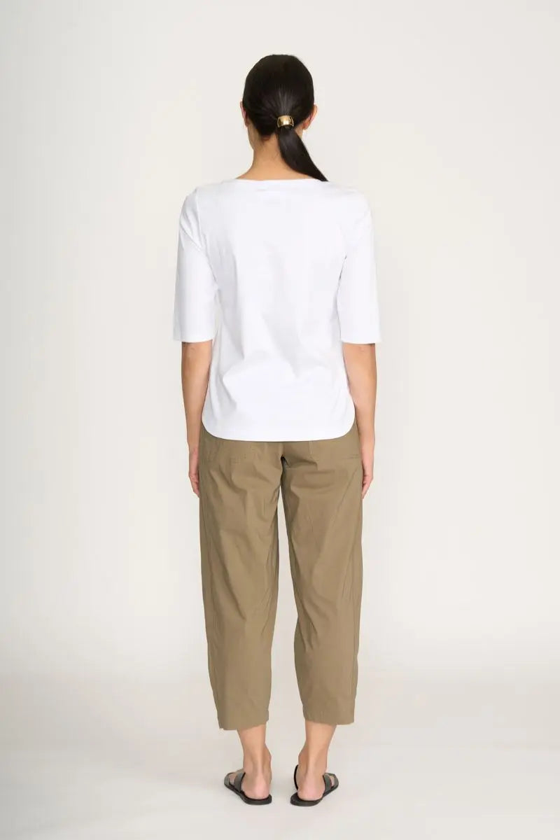 Foil Shore Bet Top White back view relaxed fit