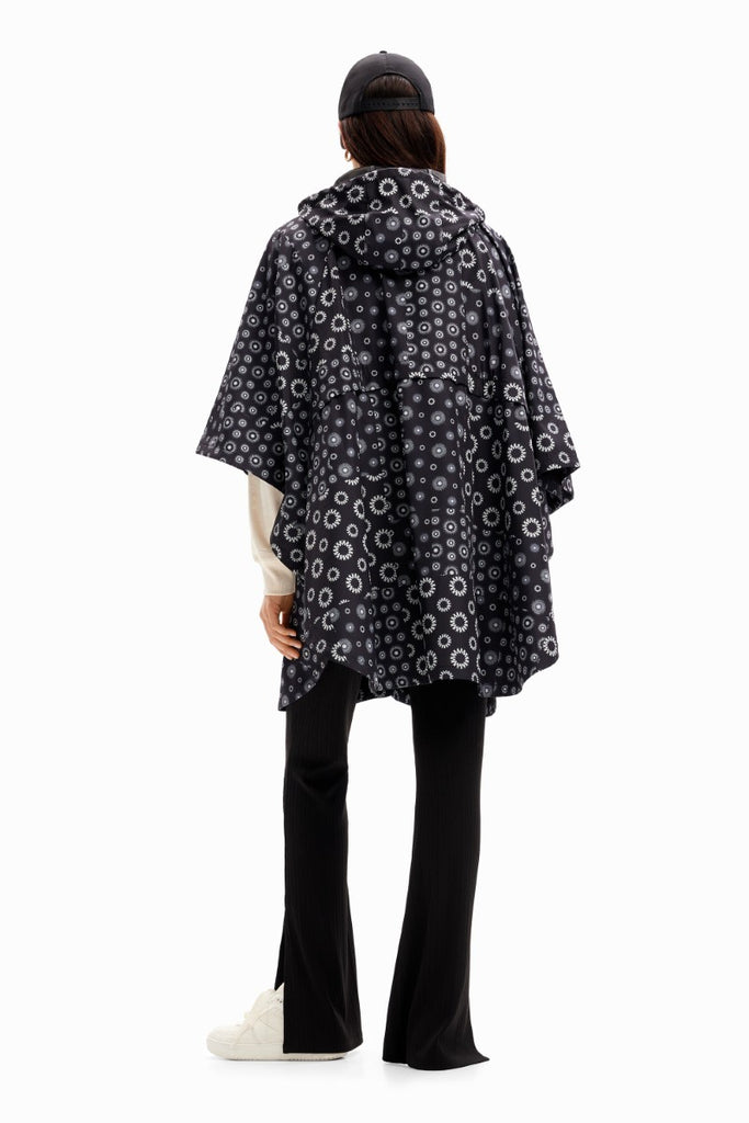geometric-hooded-raincoat-in-negro-desigual-back-view_1200x