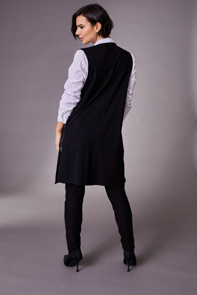 gilet-with-zips-in-black-peruzzi-back-view_1200x