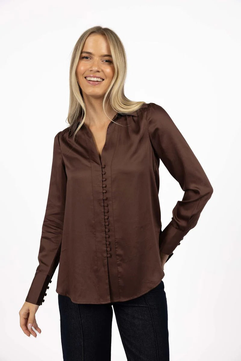 Woman wearing Poppy Shirt in Cocoa by Humidity Lifestyle HW26151 front view