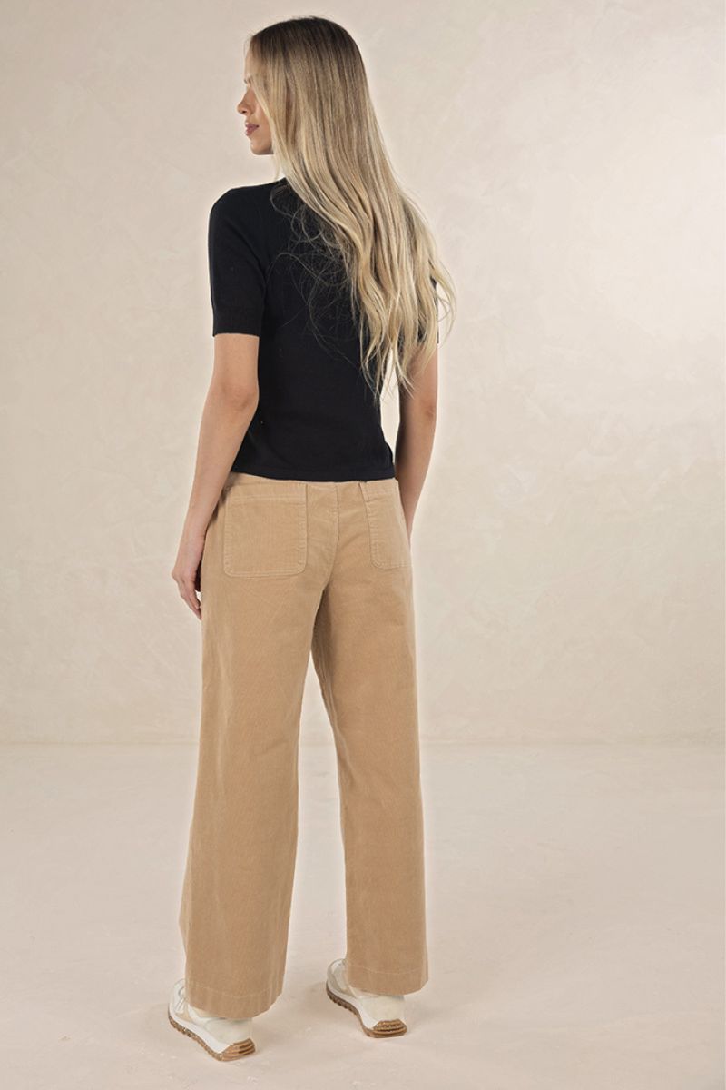 Woman wearing Suki Cord Pant in Wheat by Humidity back