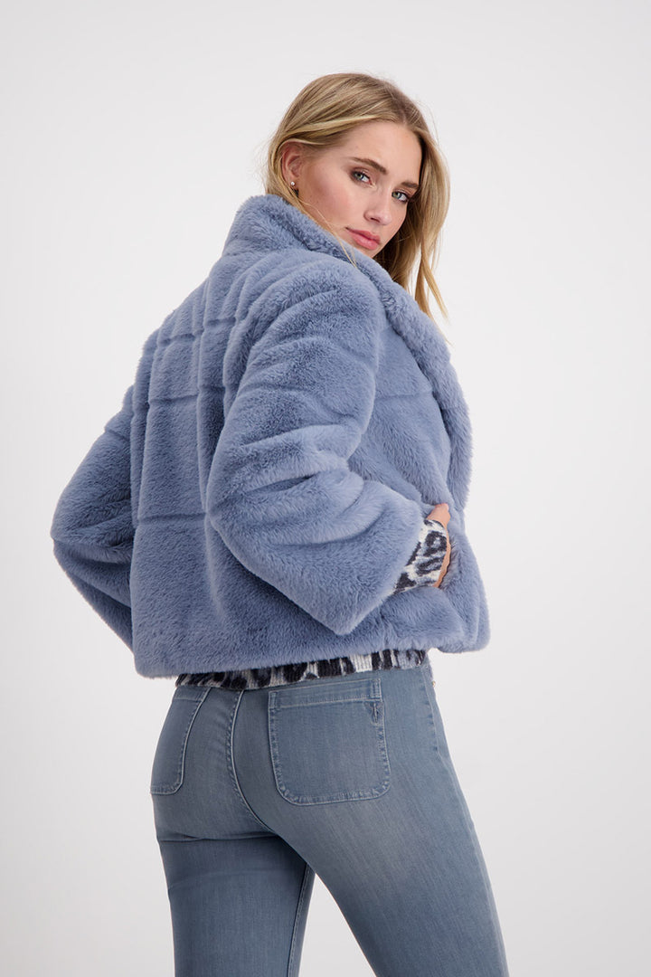 jacket-faux-fur-in-smokey-blue-monari-back-view_1200x