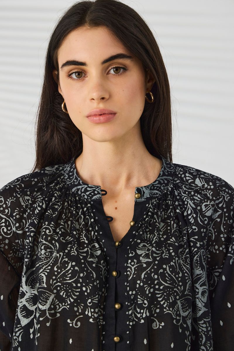 Novo Shirt bordered placket and antique brass button detail NLA4026