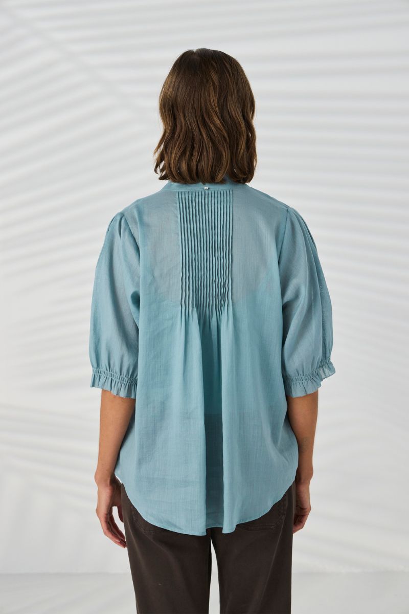 Lania Pier Shirt back view pintuck detail Seafoam NLA4005