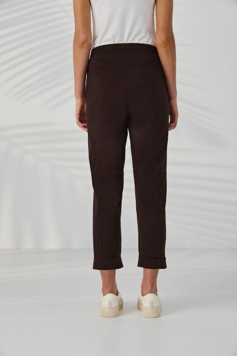 Lania Port Pant back view cocoa relaxed fit NLA2743C