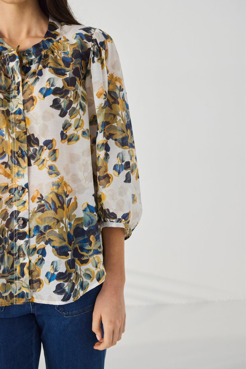 Lania Rosso Shirt side view showing drape and sleeve detail NLA4062