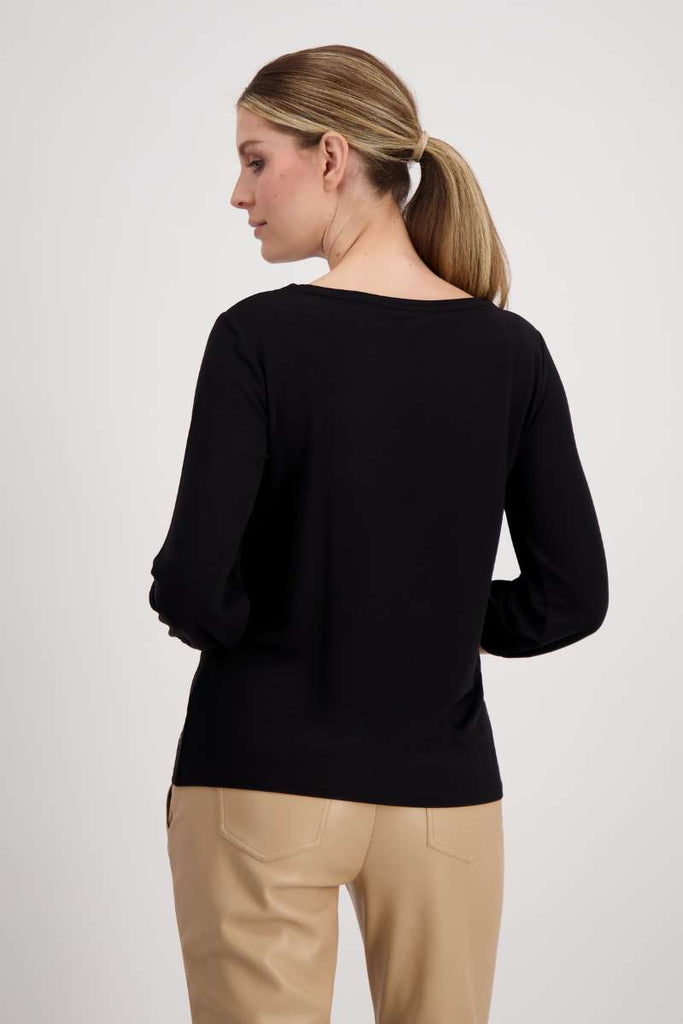 leo-t-shirt-in-black-monari-back-view_1200x