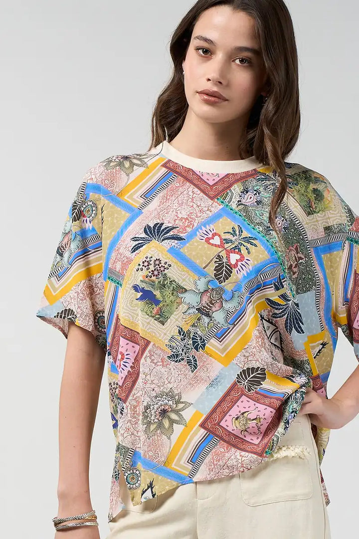 Loobie's Story Ceylon Top LS3304 in Multi, close-up showing Ceylon print, round rib neckline and short sleeves