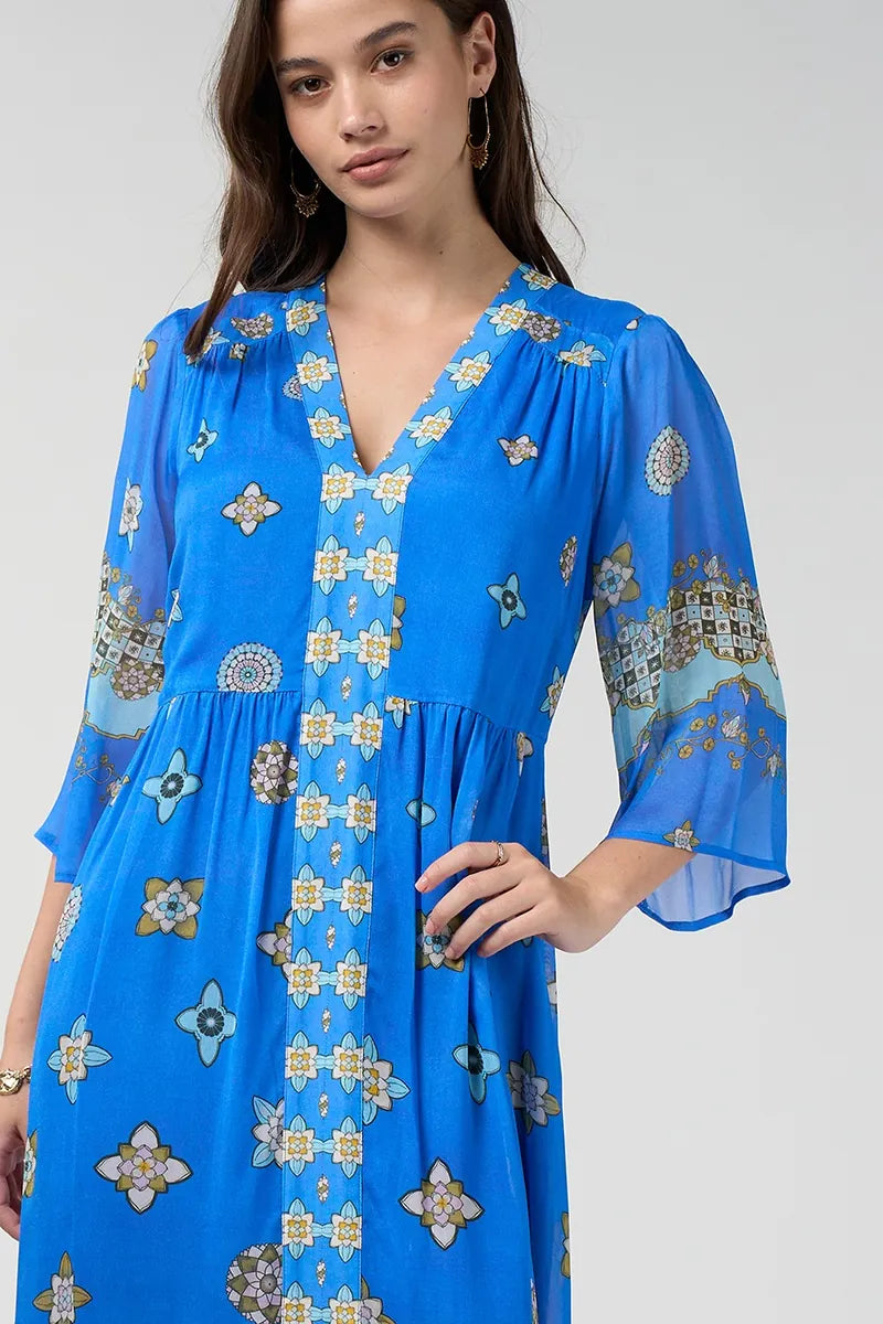 Loobie's Story Dambulla Midi Dress LS3308 in Azure Multi front view showing A-line midi shape and flared sleeves