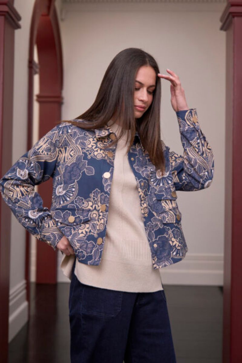 Woman wearing Halcyon Jacket in Print by Loobie’s Story front