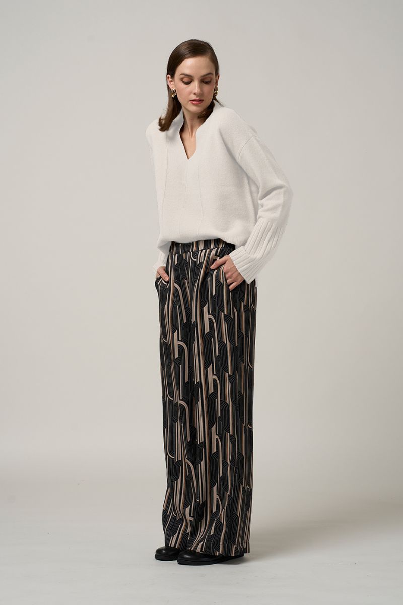 Woman wearing Madly Sweetly Freefall pant black multi MS1565 front