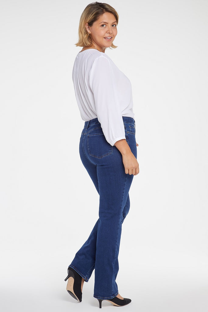 marilyn-straight-jeans-in-plus-size-quinn-nydj-side-view_1200x
