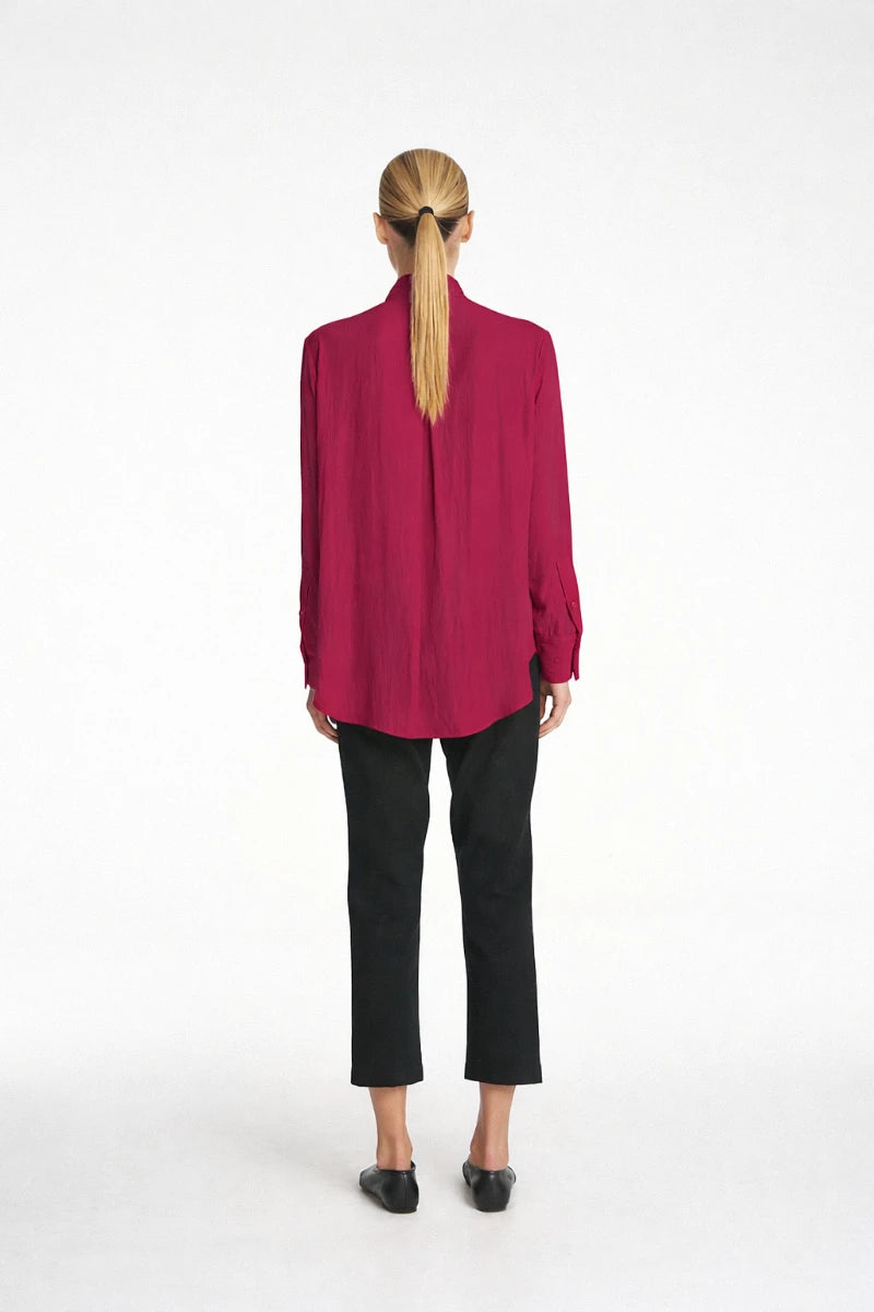 Woman wearing Mela Purdie F67 8970 Balcony Blouse in Teaberry back view