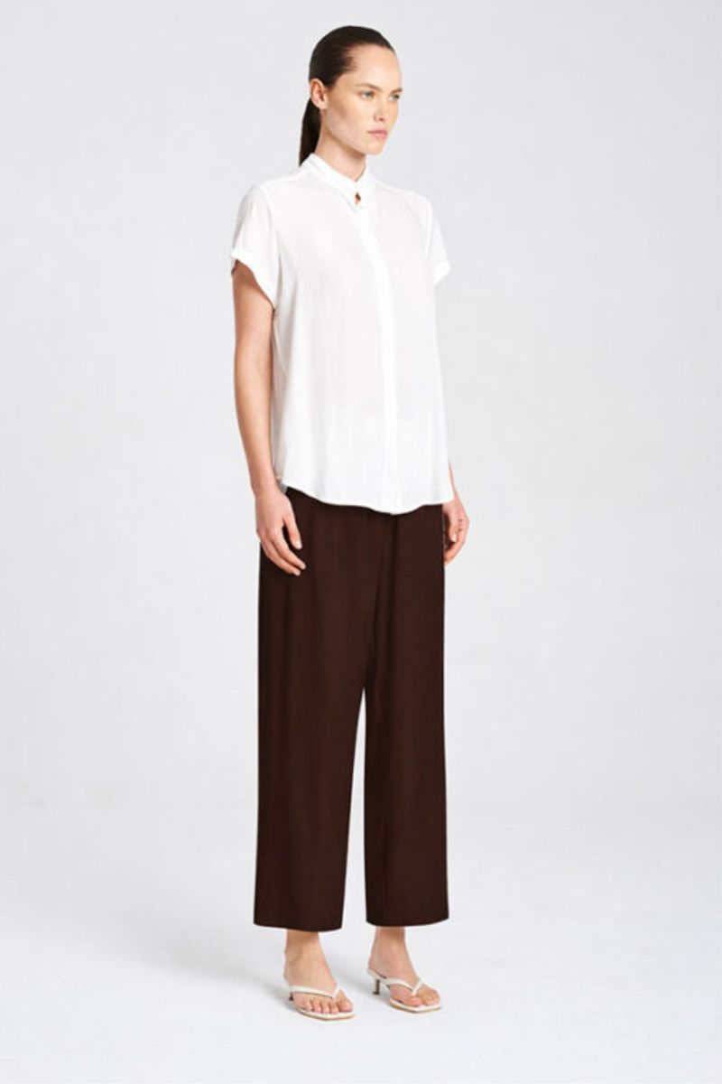 Woman wearing Pace Pant in Fudge Mache by Mela Purdie side