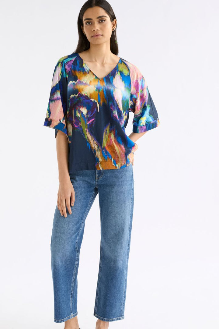 Moda V Neck Top in Vaara Print A1543 by ELK the Label in 10 / Vaara Print