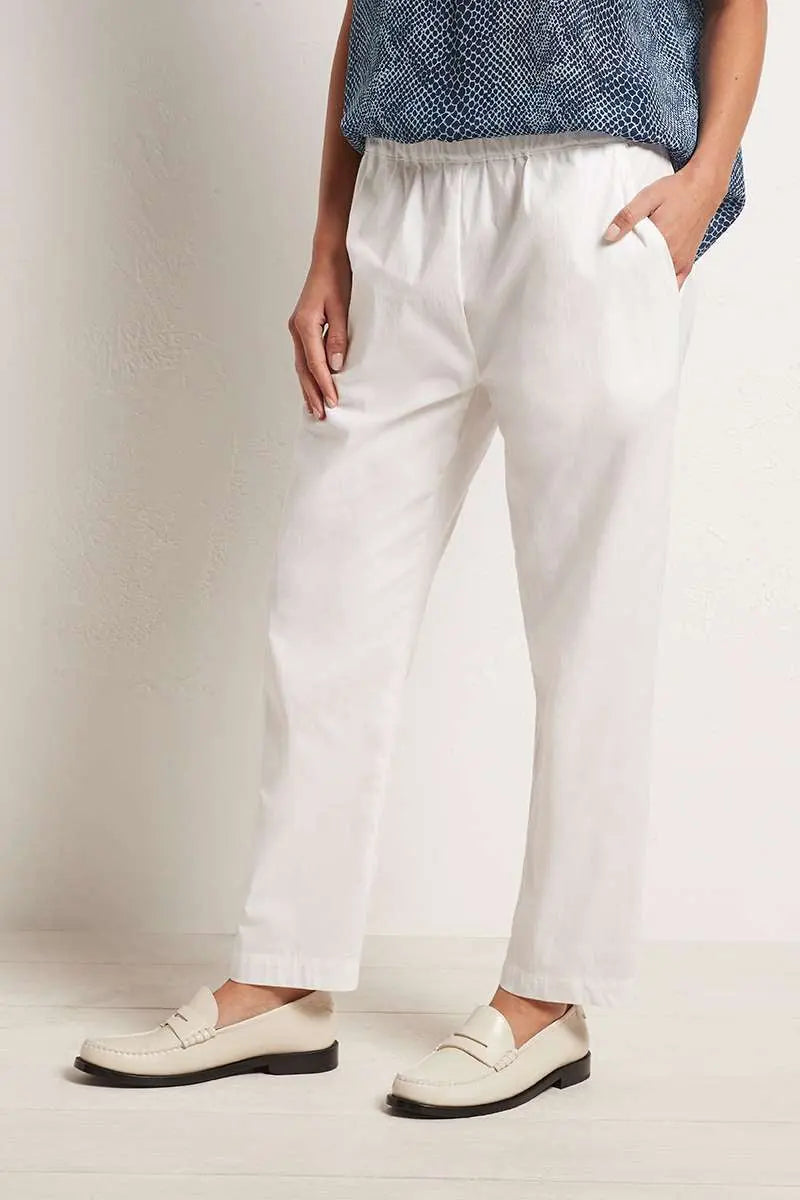 Nomad Pant In white F65 1478 by Mela Purdie