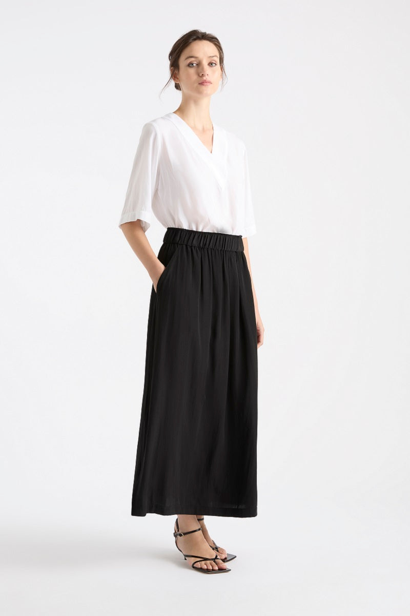 nomad-skirt-in-white-f67-5783-mela-purdie-front-view_1200x
