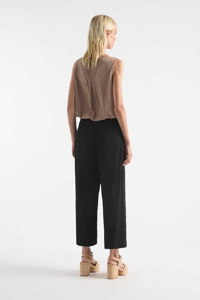 pace-pant-in-midnight-mela-purdie-back-view_1200x