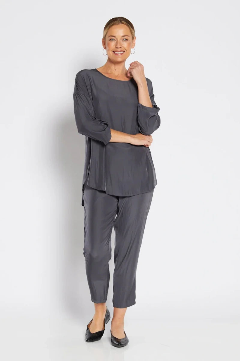 Woman wearing philosophy sinitta w26 sinitta lustre technical tunic squid grey front