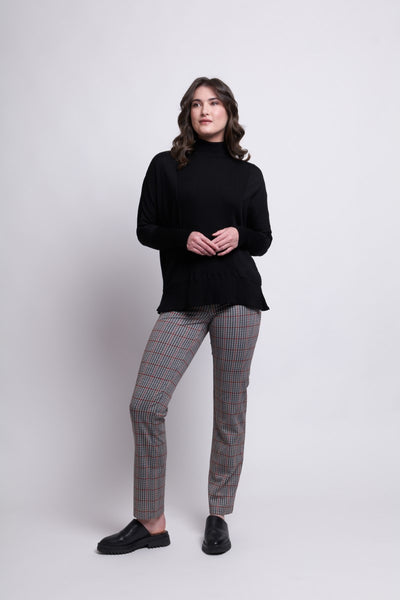 pic-of-the-bunch-straight-trouser-in-plaid-on-foil-front-view_1200x